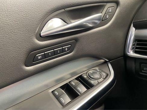 Used 2019 Cadillac XT4 Premium Luxury image 37