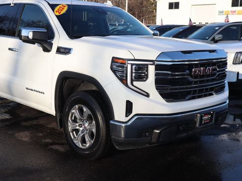 Certified 2024 GMC Sierra 1500 SLT image 2