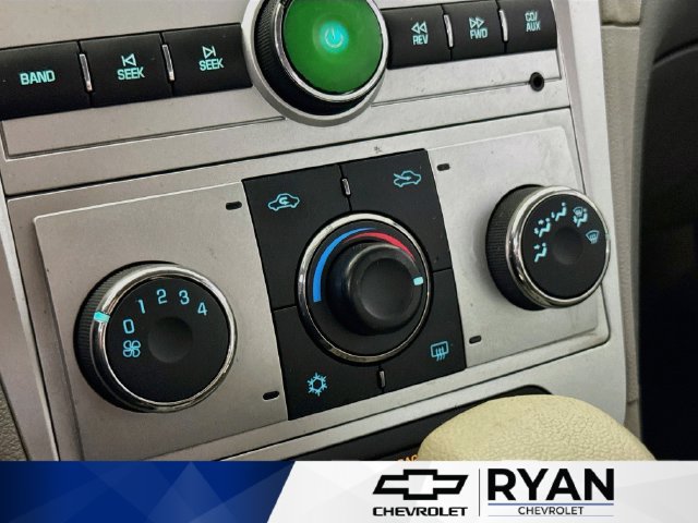 Used 2011 Chevrolet Malibu LS FWD image 14