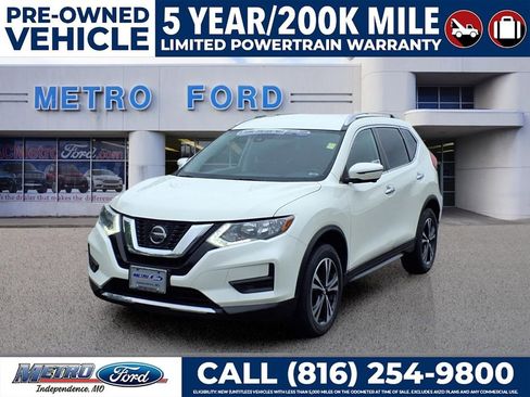 Used 2019 Nissan Rogue SV w/ Premium Package AWD/4WD image 8