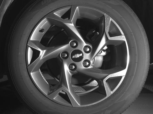 Used 2025 Chevrolet Trax LT FWD image 14