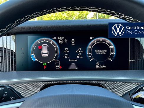 Used 2025 Volkswagen Tiguan S FWD image 12