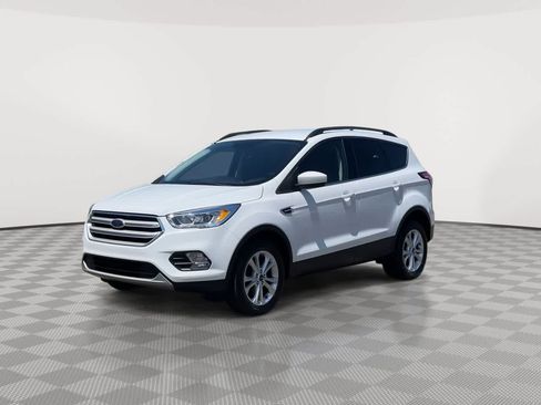 Used 2018 Ford Escape SEL AWD/4WD image 4