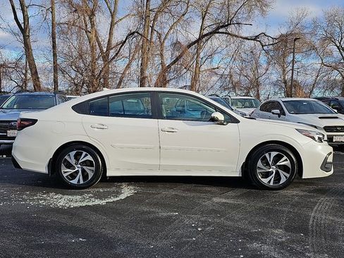 Used 2023 Subaru Legacy Premium image 7