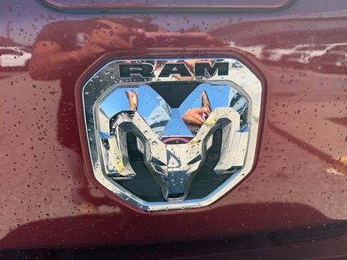 Used 2019 RAM 1500 Laramie w/ Sport Appearance Package RWD image 9