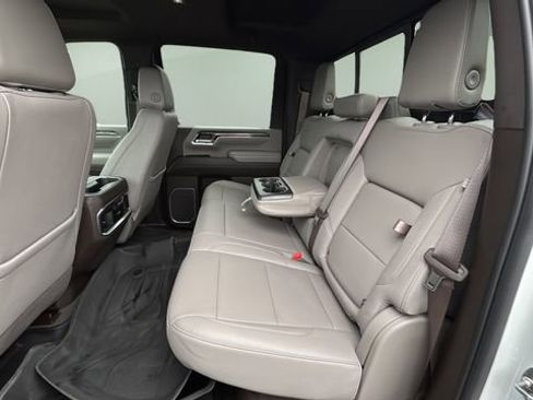 Used 2024 Chevrolet Silverado 2500 LTZ w/ LTZ Plus Package image 20