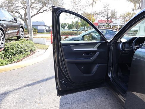 Used 2024 MAZDA CX-90 3.3 Turbo w/ Preferred Plus image 25