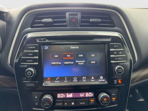 Used 2018 Nissan Maxima Platinum FWD image 25