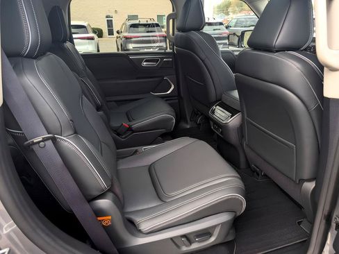 Certified 2026 INFINITI QX80 Luxe AWD/4WD image 21