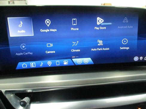 Used 2024 Cadillac Lyriq Sport image 20