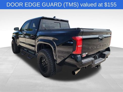 Used 2024 Toyota Tacoma SR5 AWD/4WD image 6