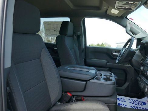 New 2026 Chevrolet Silverado 1500 Custom Trail Boss AWD/4WD image 9