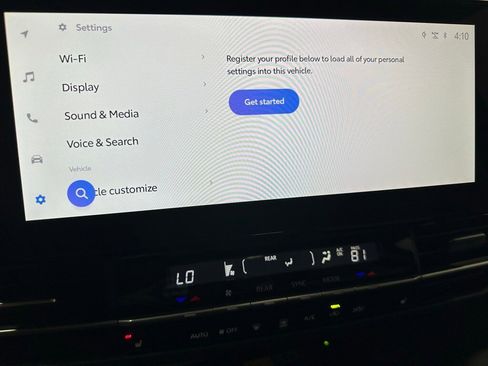 Used 2025 Toyota Sienna XSE image 38