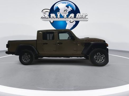 Used 2025 Jeep Gladiator Mojave w/ Safety Group image 9