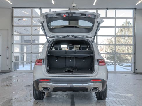 New 2026 Mercedes-Benz GLB 250 4MATIC image 16