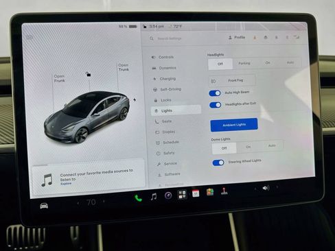 Used 2018 Tesla Model 3 Long Range RWD image 17