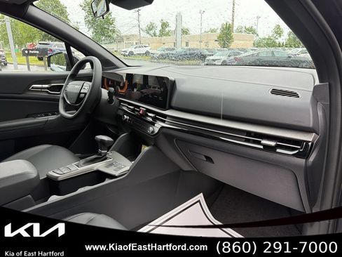 New 2026 Kia Sportage X-Line w/ X-Line Premium Package AWD/4WD image 12