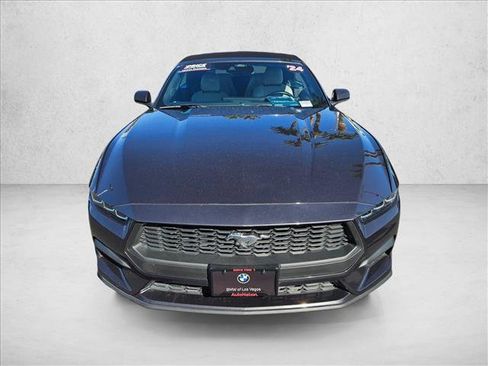 Used 2024 Ford Mustang Premium image 2