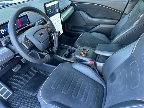 Used 2022 Ford Mustang Mach-E GT AWD/4WD image 10