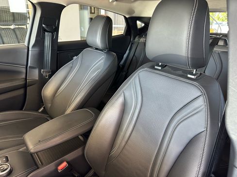 Used 2024 Ford Mustang Mach-E Premium image 24