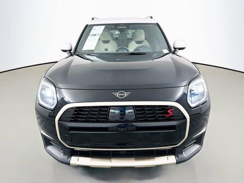 Certified 2025 MINI Cooper Countryman S w/ Comfort Package Max image 2
