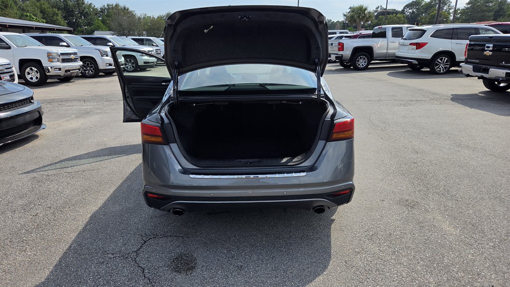 Used 2022 Nissan Altima 2.5 SR FWD image 7