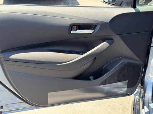 New 2026 Toyota Corolla SE FWD image 19