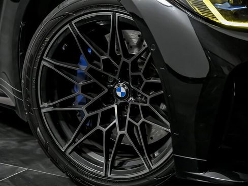 Used 2021 BMW M3 Competition w/ Executive Package image 3