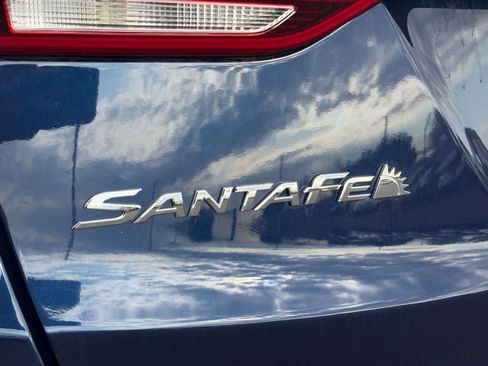 Used 2018 Hyundai Santa Fe Sport 2.0T FWD image 40