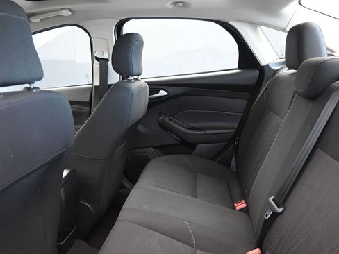 Used 2018 Ford Focus SEL image 17