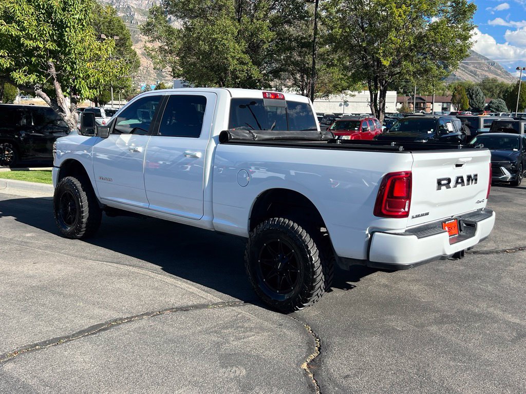 Used 2025 RAM 2500 Laramie AWD/4WD image 12