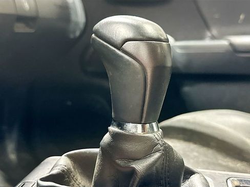 Used 2019 Toyota Tacoma TRD Off-Road image 16