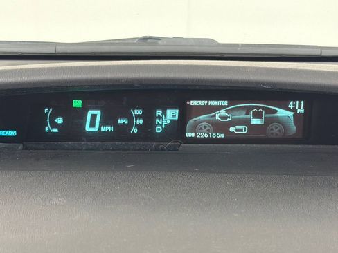 Used 2013 Toyota Prius Two image 25