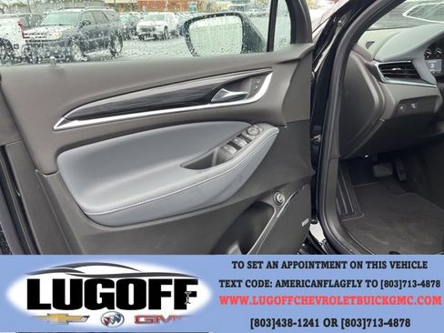 Used 2024 Buick Enclave Essence w/ Experience Buick Package image 6