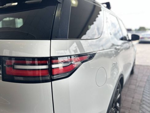 Used 2019 Land Rover Discovery HSE Luxury AWD/4WD image 12