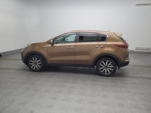 Used 2017 Kia Sportage EX AWD/4WD image 3