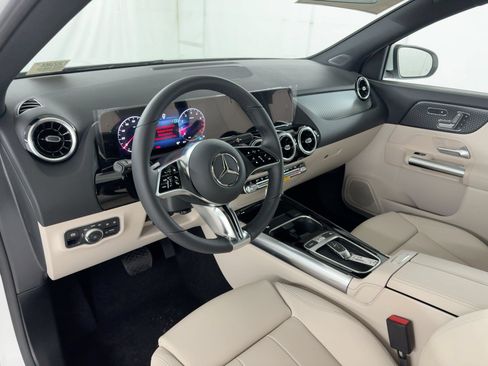 Certified 2026 Mercedes-Benz GLA 250 image 40