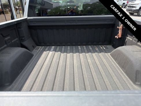 Used 2022 Chevrolet Silverado 1500 Custom w/ Safety Confidence Package image 6