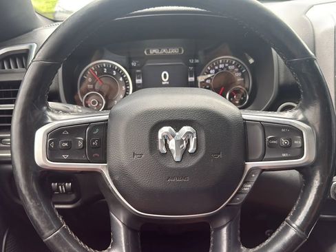 Used 2019 RAM 1500 Big Horn AWD/4WD image 8