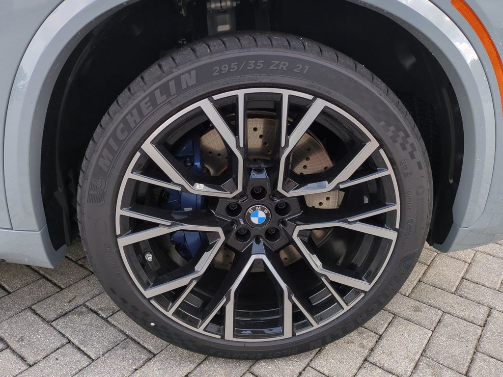 New 2026 BMW X5 M Competition w/ Executive Package AWD/4WD image 11