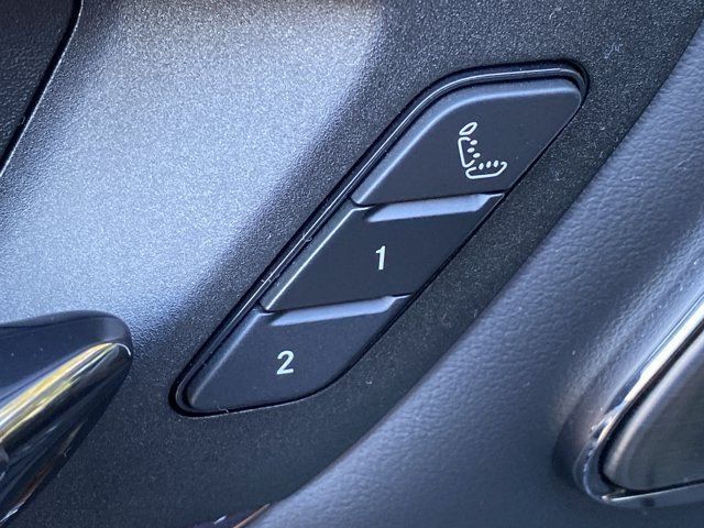 Used 2025 RAM 1500 Limited AWD/4WD image 16