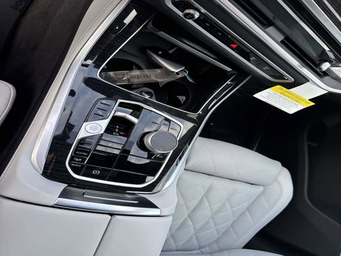 New 2026 BMW X5 xDrive40i w/ M Sport Package image 25