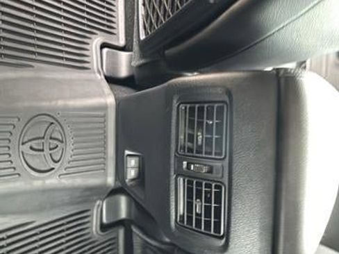 Used 2023 Toyota 4Runner Limited AWD/4WD image 24
