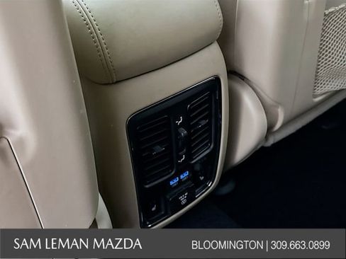 Used 2020 Jeep Grand Cherokee Limited w/ Luxury Group II image 26