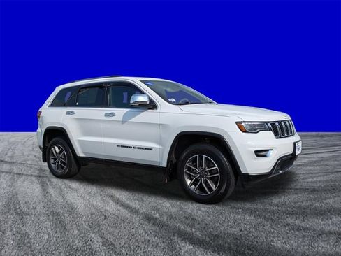 Used 2022 Jeep Grand Cherokee Limited w/ Tech Group AWD/4WD image 2