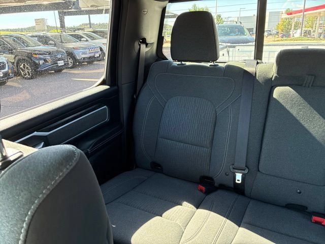 Used 2021 RAM 1500 Big Horn AWD/4WD image 18