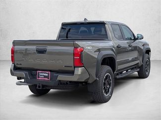 New 2026 Toyota Tacoma TRD Off-Road AWD/4WD video 2