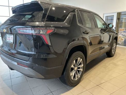 Used 2025 Chevrolet Equinox LT FWD image 34