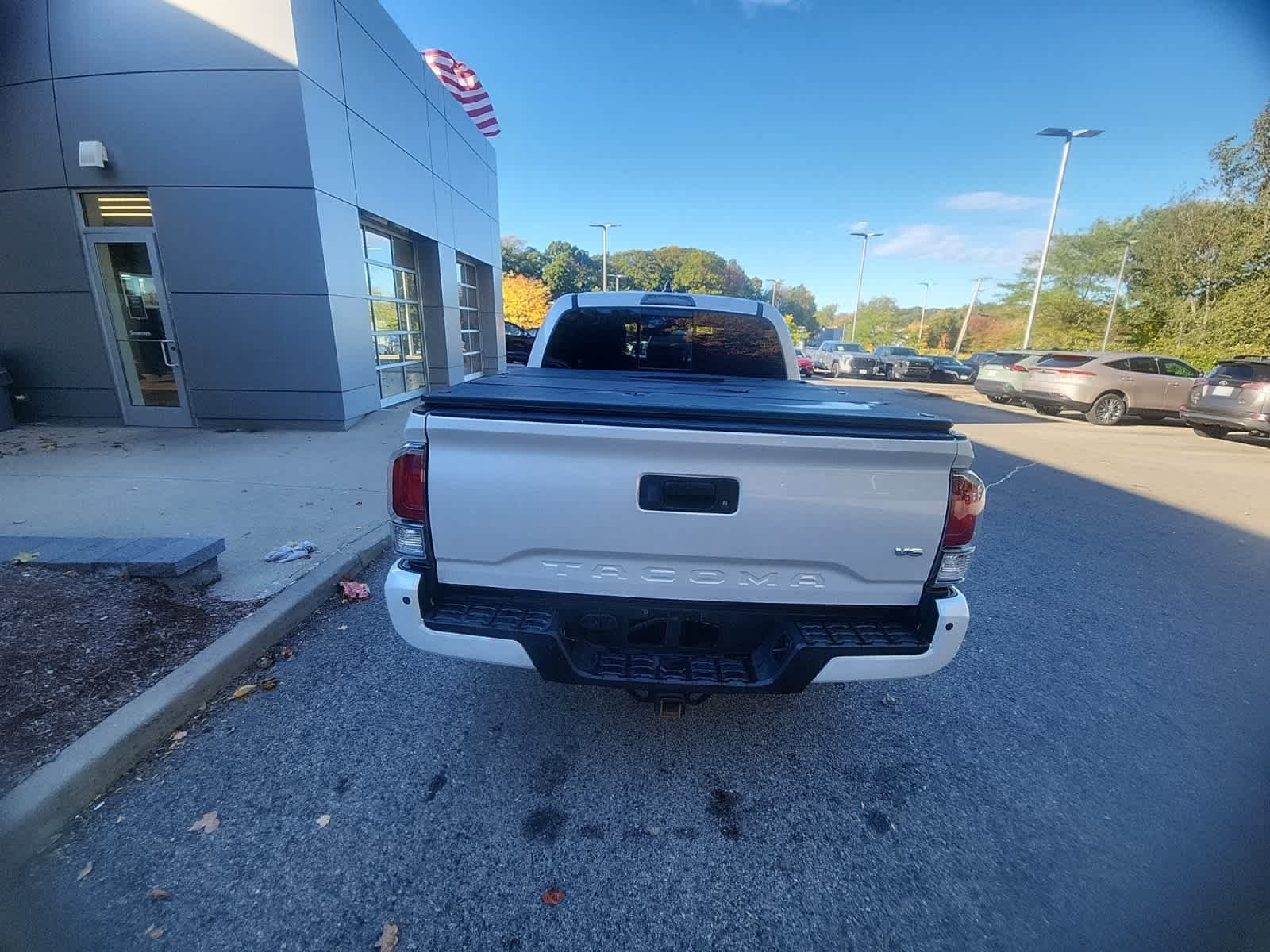 Used 2021 Toyota Tacoma TRD Sport w/ TRD Premium Sport Package AWD/4WD image 24