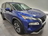 Used 2023 Nissan Rogue SV image 2